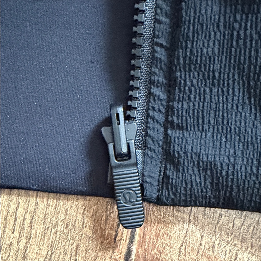 lululemon athletica Black Puffer Jacket - Picture 13 of 16